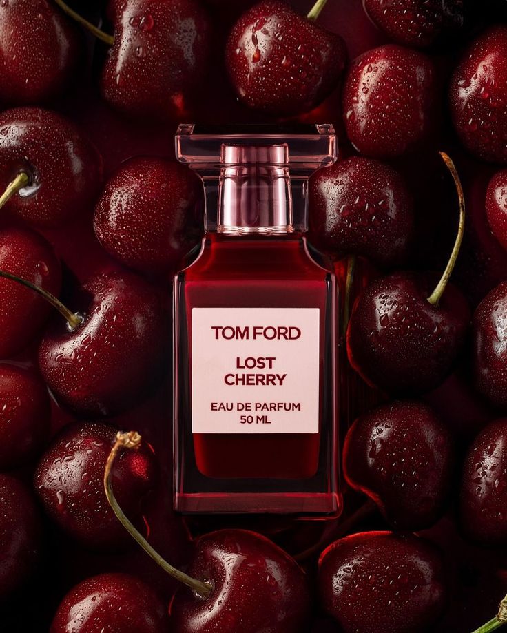 Tom Ford Lost Cherry-Baccarats